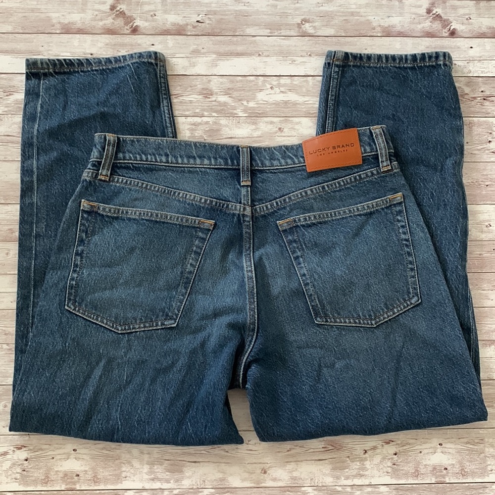 Lucky Brand Medium Wash High Rise Button Fly Relaxed Taper Leg Crop Mom Jeans - Picture 6 of 10